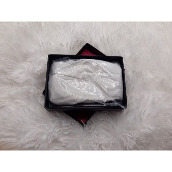 AVON PRETTY AS A DIAMOND STATEMENT NECKLACE (ROSE GOLDTONE) "RARE" NEW SEALED!!! - Picture 3 of 6